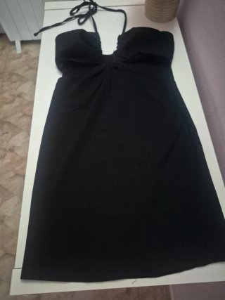 Vestido Pull & Bear Negro Tiras Cut-out