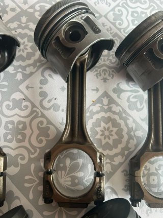 Pistones y Bielas VW T4 2.4 AAB