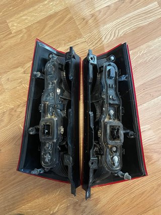 Faros Dacia Dokker (Pilotos Traseros)