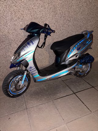 Kymco Vitality 50cc 2t Plata y Azul