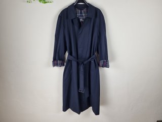Color Azul Marino Marca Burberry Forro Nova Check