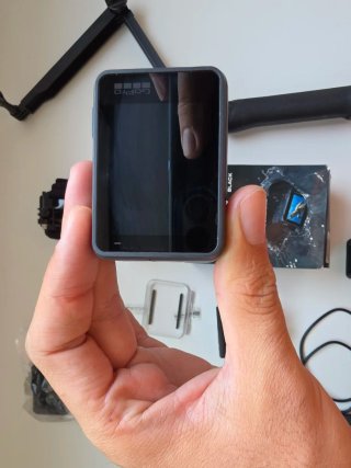 GoPro Hero 7 Black + Accesorios originales. Regalo
