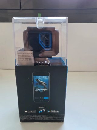GoPro Hero 7 Black + Accesorios originales. Regalo