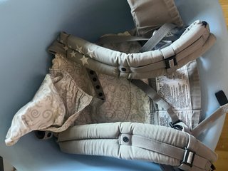 Mochila Ergobaby Estrellas
