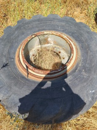 2 Rueda Retroexcavadora 22.5-24