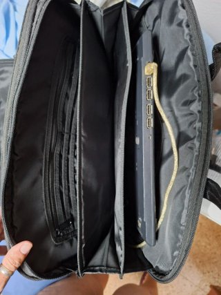 Ordenador portátil ASUS negro/gris