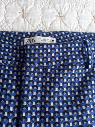 Pantalón Zara estampado mujer