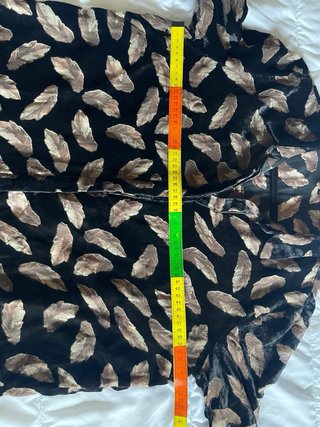Blusa Label Lab Negra Hojas Marrones Talla 12