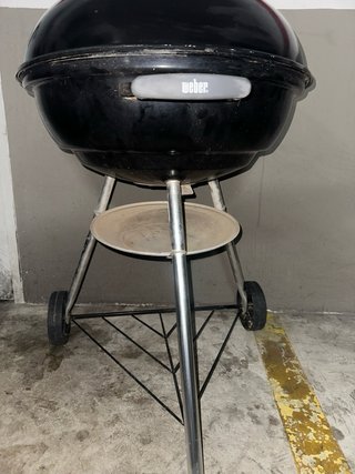 Barbacoa Weber Grande Negra y Plateada