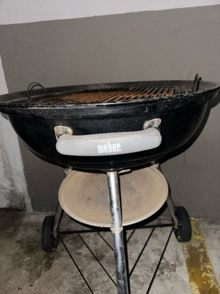 Barbacoa Weber Grande Negra y Plateada