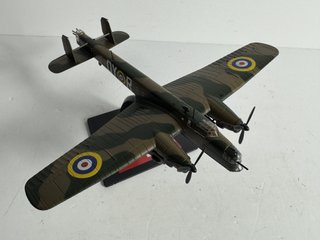 Bombardero Armstrong Whitworth Whitley 1/144