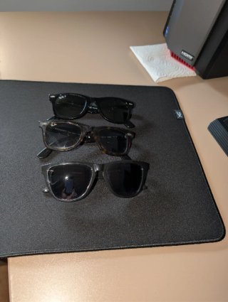 Pack Gafas Ray-Ban Wayfarer y Hawkers