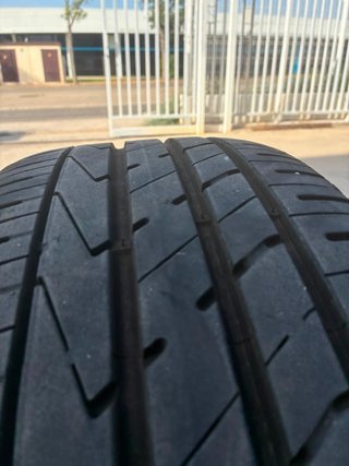Llantas Audi 18 Originales (Juego 4) y neumaticos