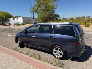 Mitsubishi Grandis 2008