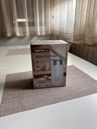 Espumador Leche Eléctrico SIMPLETASTE. Como Nuevo.
