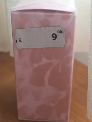 Colonia Pink Apinae sin abrir