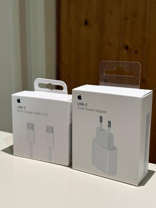 Cargador USB-C 20W + Cable USB-C 60W