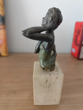 Figura de autor La Sirena bronce