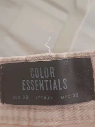 Bermuda Color Essentials Beige Talla M