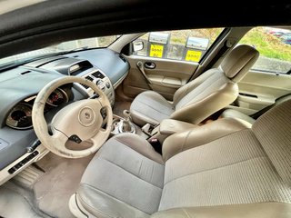 RENAULT MEGANE 1.5 DCI 105CV 326 MIL KM 2.300€