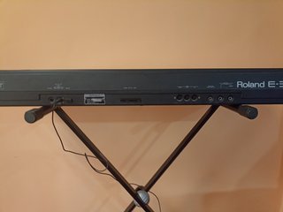 Sintetizzatore intelligente Roland E35
