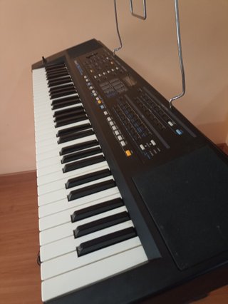 Sintetizzatore intelligente Roland E35