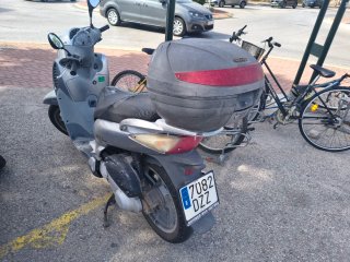 Moto Scooter Gris 150cc 2006