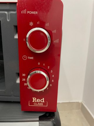 Microondas Orbegozo Rojo MI2121 700W 20LT