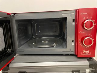 Microondas Orbegozo Rojo MI2121 700W 20LT