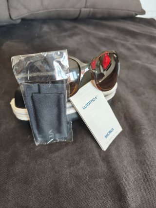 Gafas de sol Vogue mujer negras