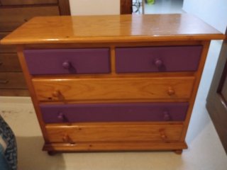 Cómoda/Mesita de Noche Madera