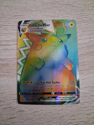 Pikachu VMAX Arcoíris 188/185
