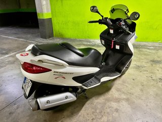 Suzuki Burgman 125cc 2012 Blanca