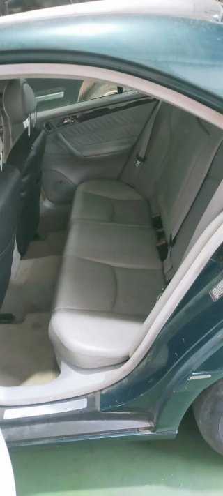 Mercedes-Benz Clase C 2003