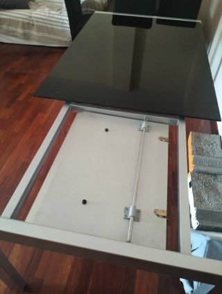 Mesa de comedor cristal y metal