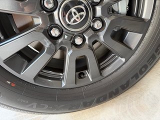 Neumáticos Yokohama Geolandar X-CV 245/70R18