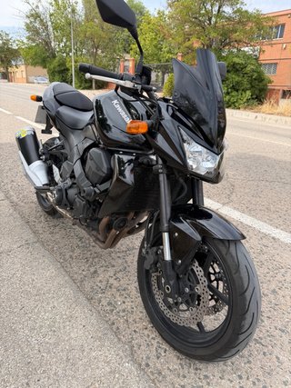 Kawasaki Z750 Negra