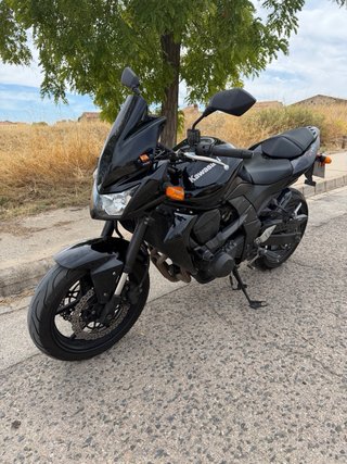 Kawasaki Z750 Negra