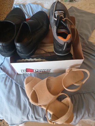 Zapatos de mujer y hombre