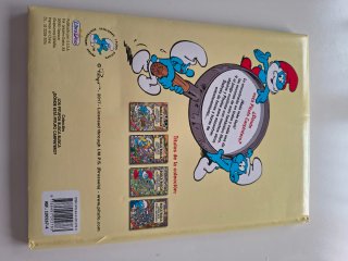 Libro infantil para buscar pitufos