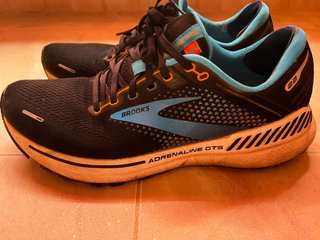 Brooks Adrenaline GTS 22 Talla 45