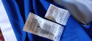 Sudadera deportiva Adidas azul y negra