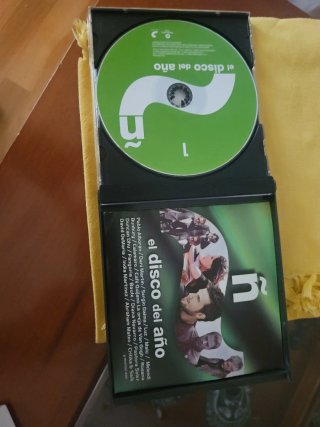 CD El Disco del Año Ñ