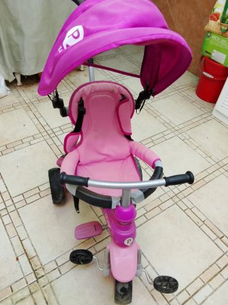 Triciclo para bebé color rosa