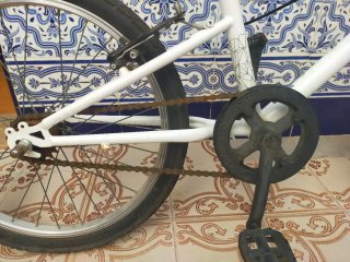 Bicicleta RIVERSIDE blanca