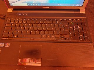 Portátil Toshiba Satellite PRO R850-J14