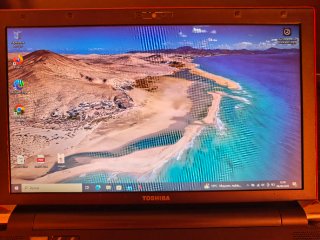 Portátil Toshiba Satellite PRO R850-J14