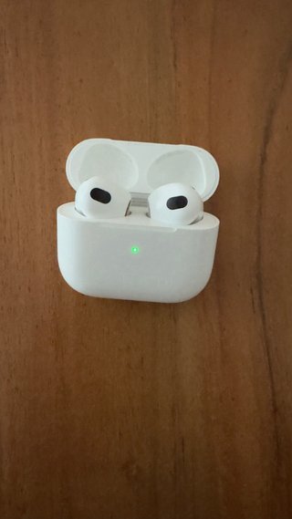 Apple Watch SE 44mm + AirPods 3