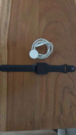 Apple Watch SE 44mm + AirPods 3