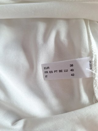 Camiseta tirantes bordada talla 40